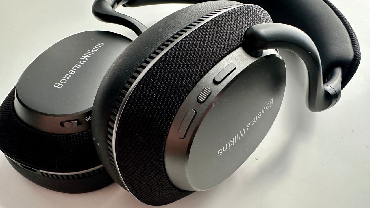 سماعات Bowers & Wilkins Px7 S3