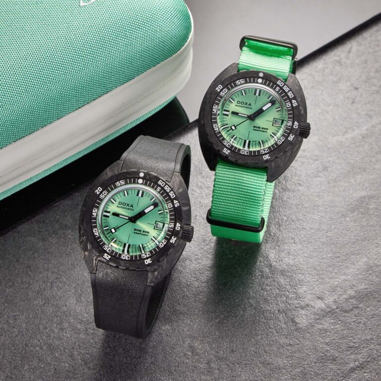 SUB 300 Carbon Seafoam